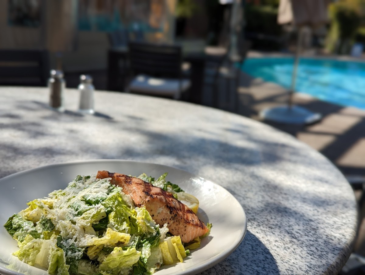 Dinah's Poolside Restaurant-10